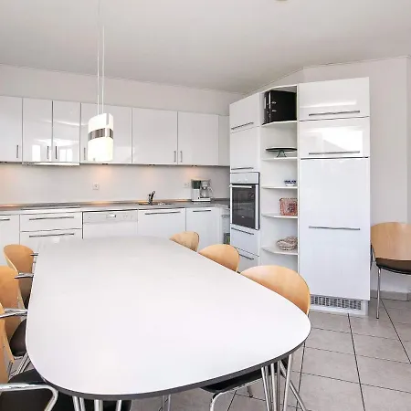 Apartment Xxxv